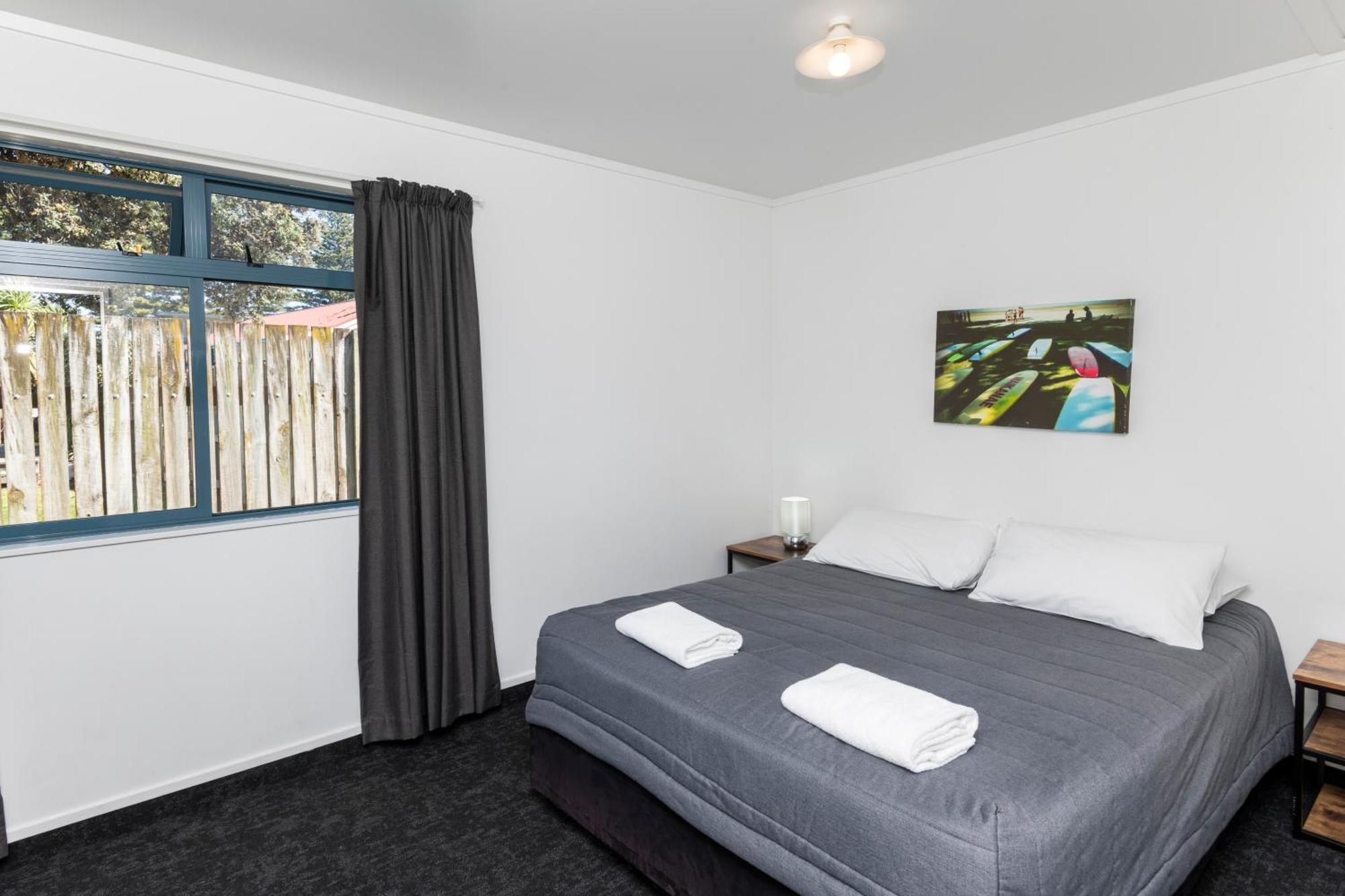 Waikanae Beach Top 10 Holiday Park ギズボーン エクステリア 写真