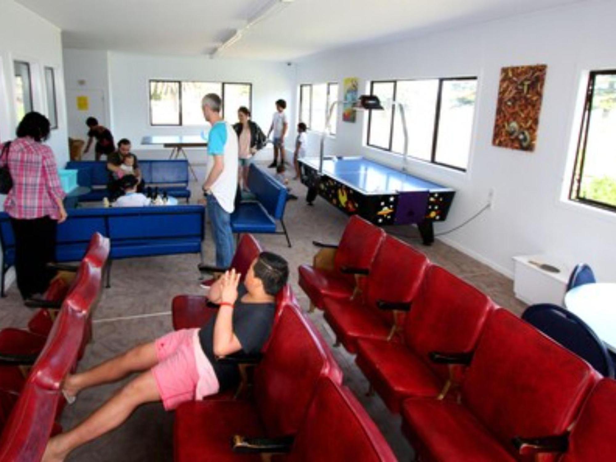 Waikanae Beach Top 10 Holiday Park ギズボーン エクステリア 写真