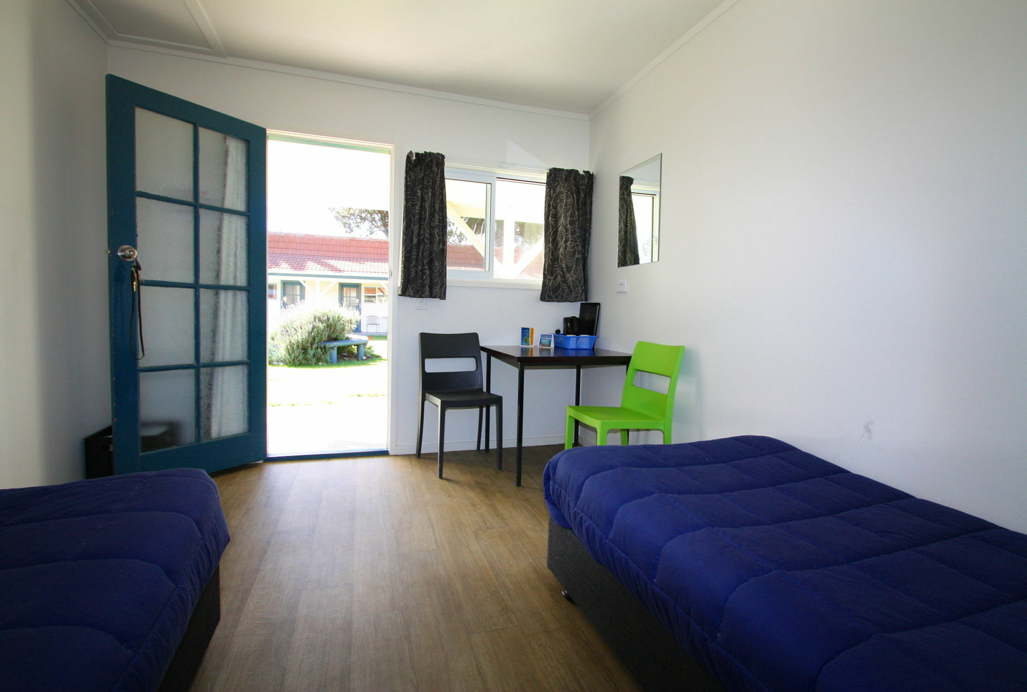 Waikanae Beach Top 10 Holiday Park ギズボーン エクステリア 写真
