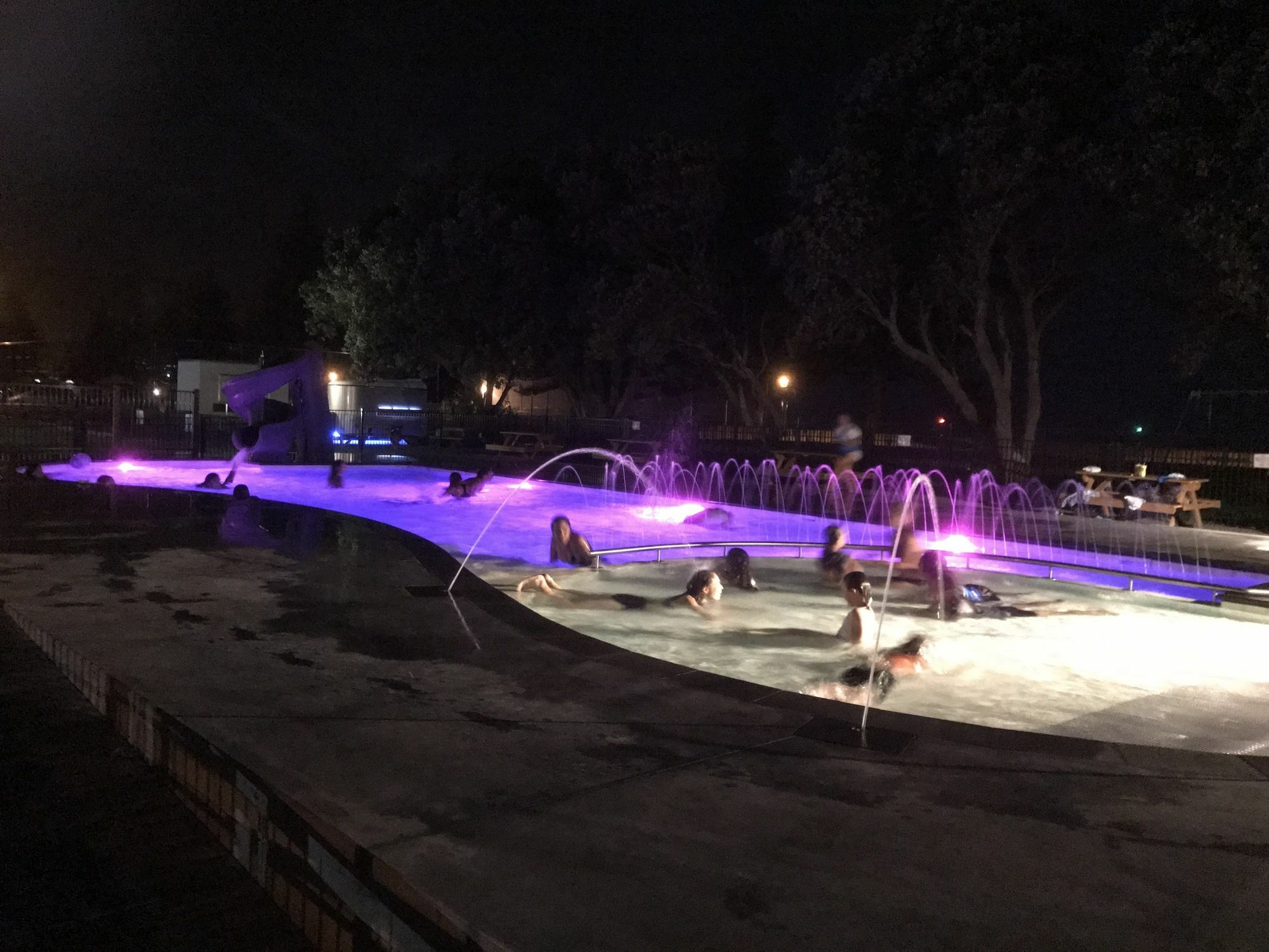 Waikanae Beach Top 10 Holiday Park ギズボーン エクステリア 写真