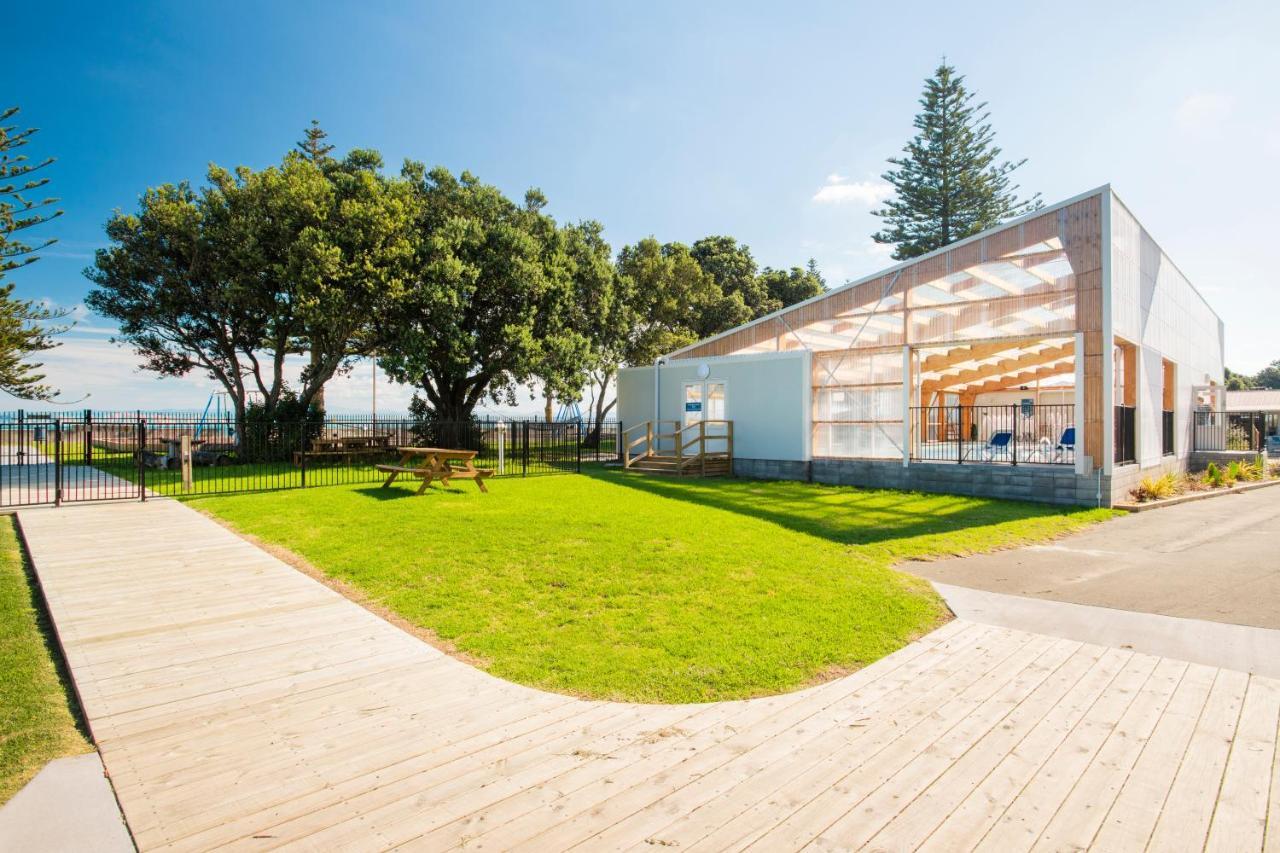 Waikanae Beach Top 10 Holiday Park ギズボーン エクステリア 写真